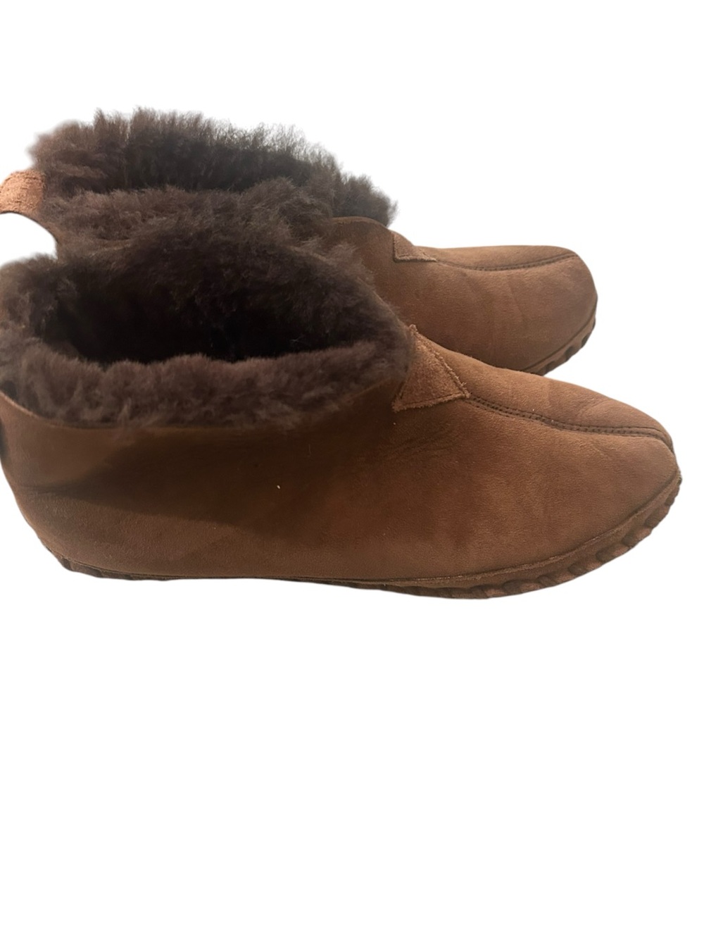 L.L. Bean Brown Cozy Shearling-Lined Slip-On Slippers ladies 9